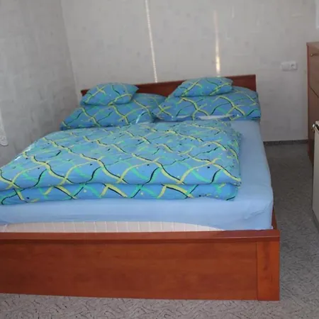 Апартаменты Pine Wood 6 Залакарош