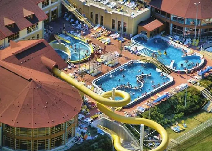 Appartement Pine Wood 6 *